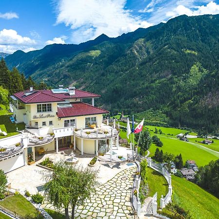 B&B Das Land-Palais - Private Mountain Hideaway Селва дей Молини Екстериор снимка