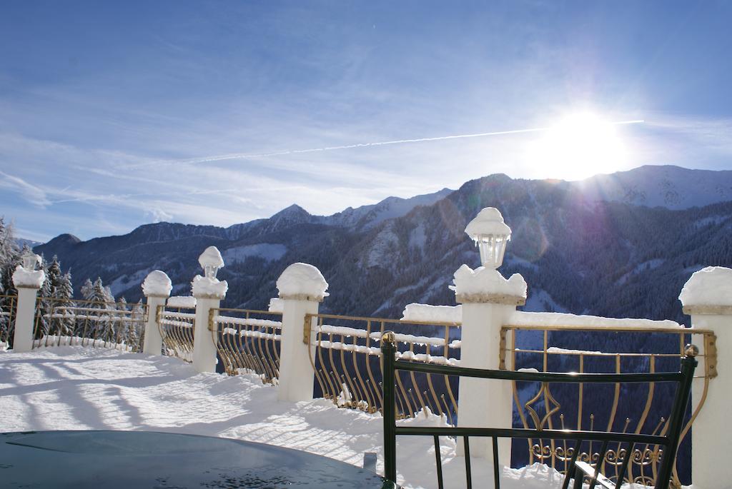 B&B Das Land-Palais - Private Mountain Hideaway Селва дей Молини Екстериор снимка